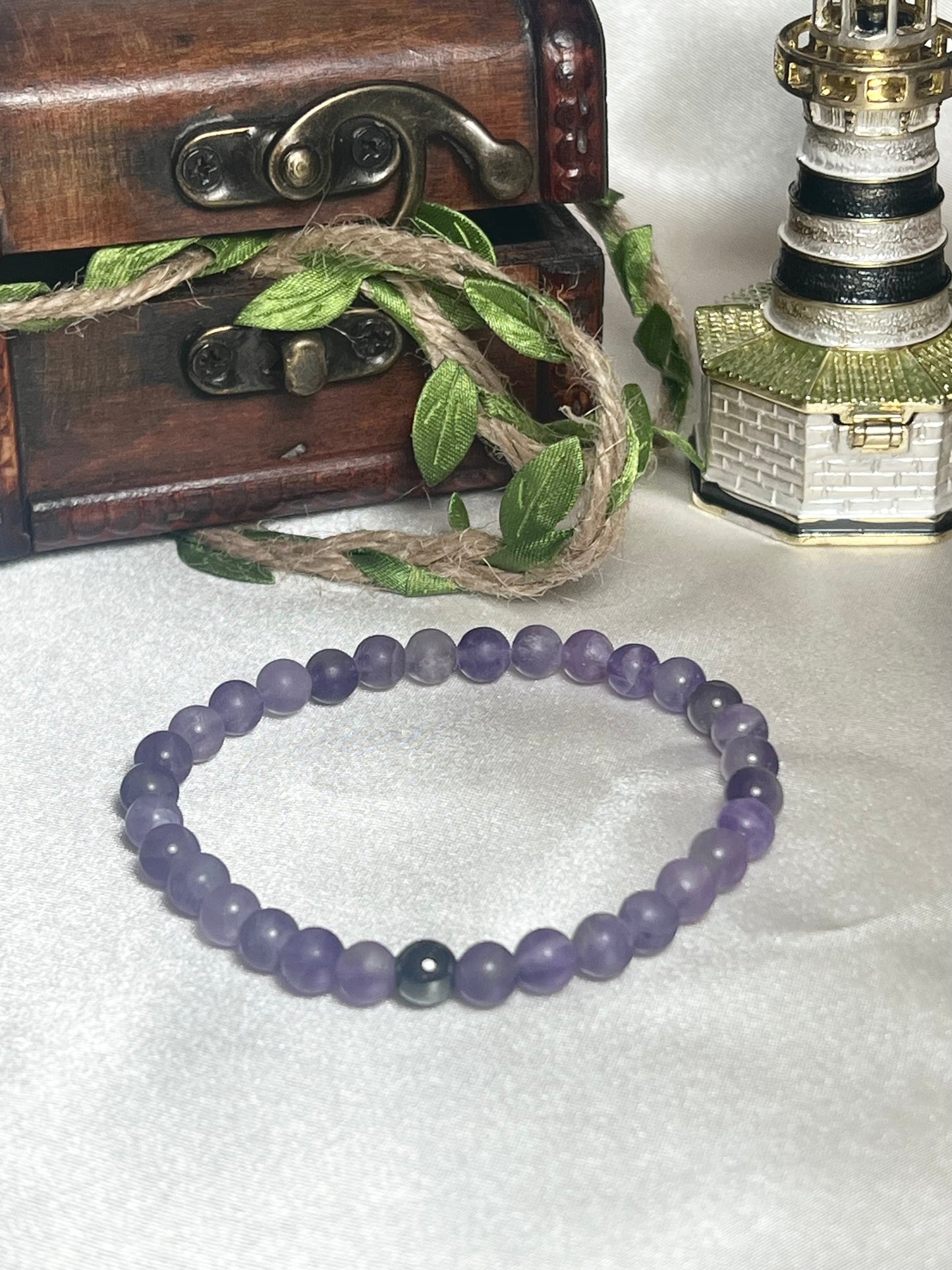 Amethyst Bracelet/Anklet (calming support and for skin healing)