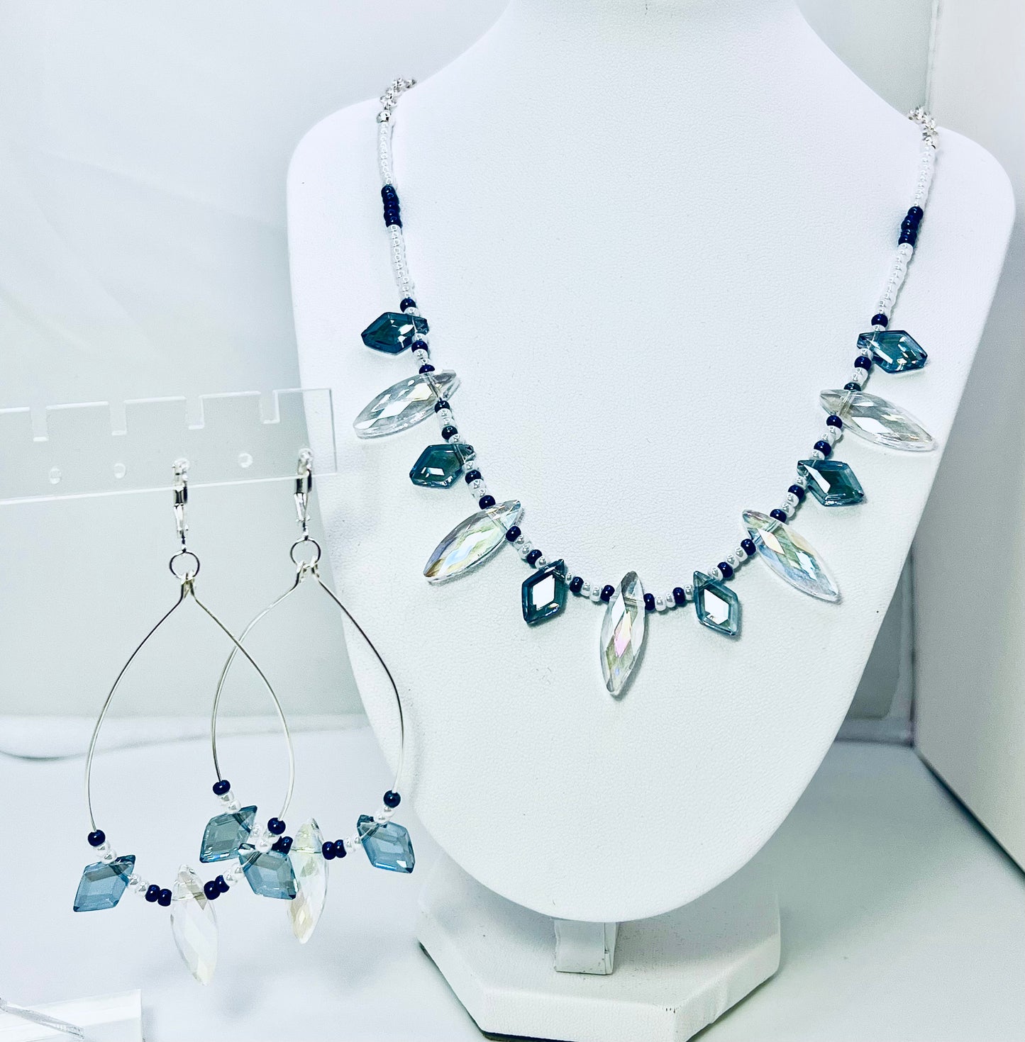 Elegant Necklace Set