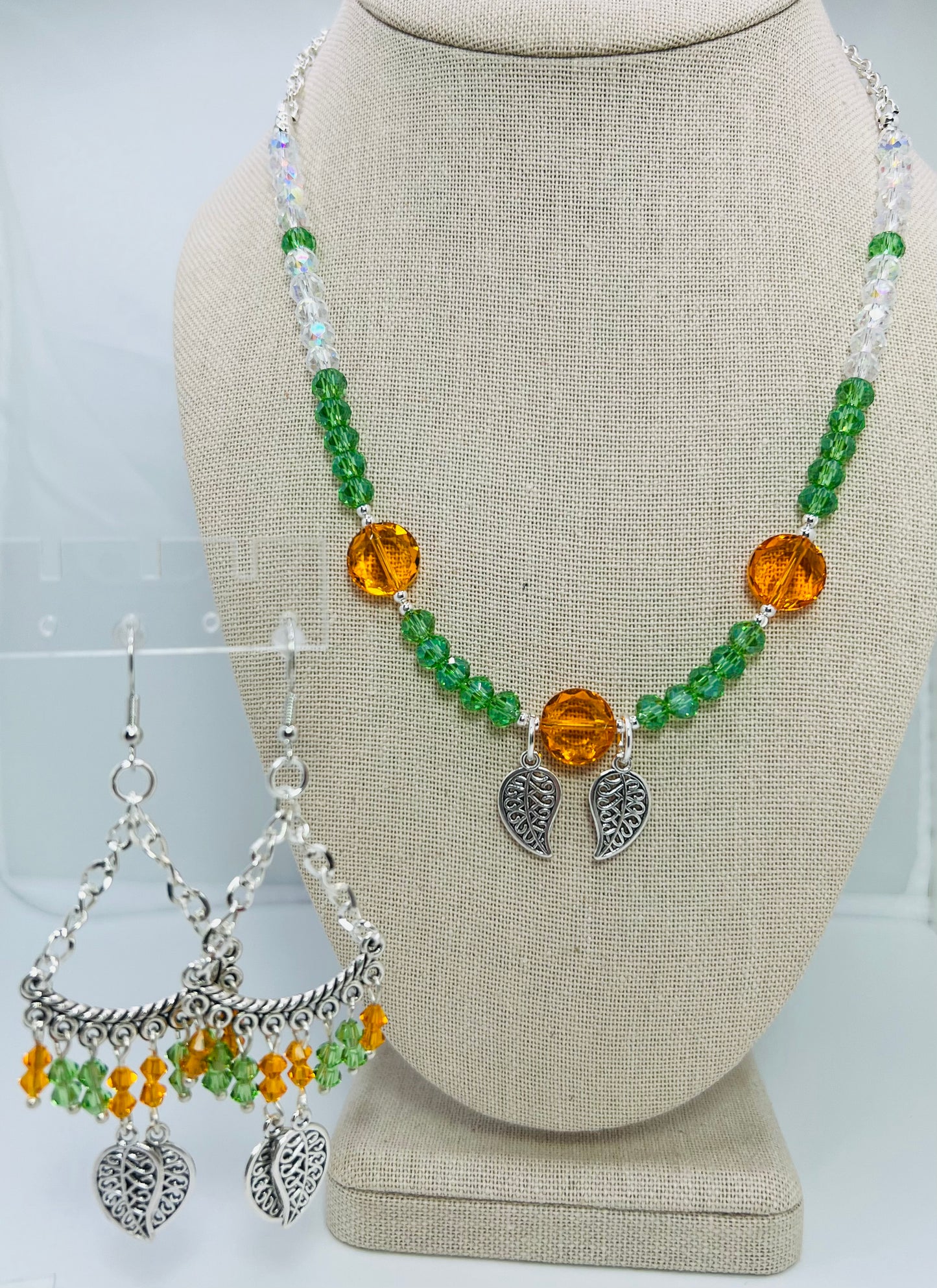 Elegant Necklace Set